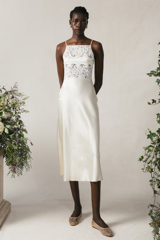 Hopie Dress in Ivory